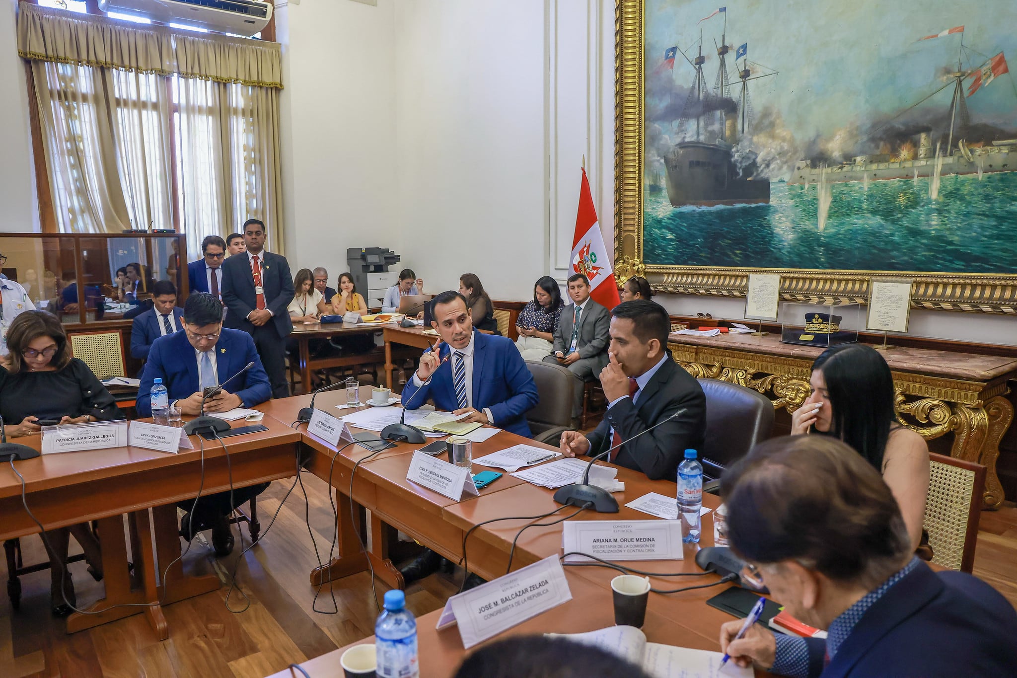 La Comisión de Fiscalización evaluará testimonios y documentación para esclarecer si existieron gestiones indebidas ligadas a Zhihua Yang. - Crédito: Presidencia