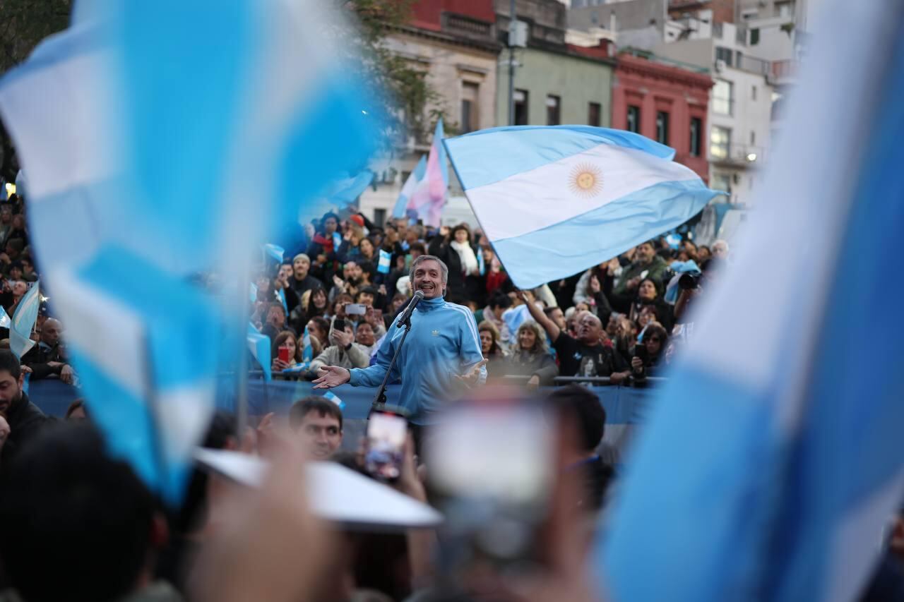 Máximo Kirchner lanzó el eslogan “Cristina Libre”, inspirado en “Lula Libre”