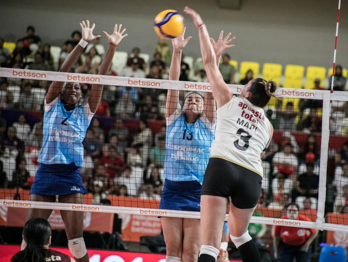 El equipo crema mostró solidez y temple en los momentos clave, logrando una remontada memorable en el tercer set