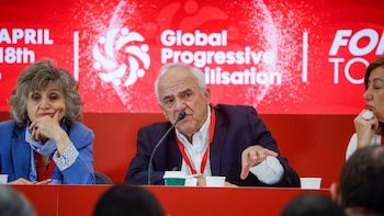 Ernesto Samper ensalza a España como "único país de Europa que entiende el problema migratorio"