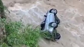 Una camioneta se salió de