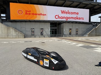 Este fue el prototipo creado por los estudiantes colombianos que representaron al país en una de las carreras de carros eléctricos más reconocida del mundo - crédito suministrado a Infobae