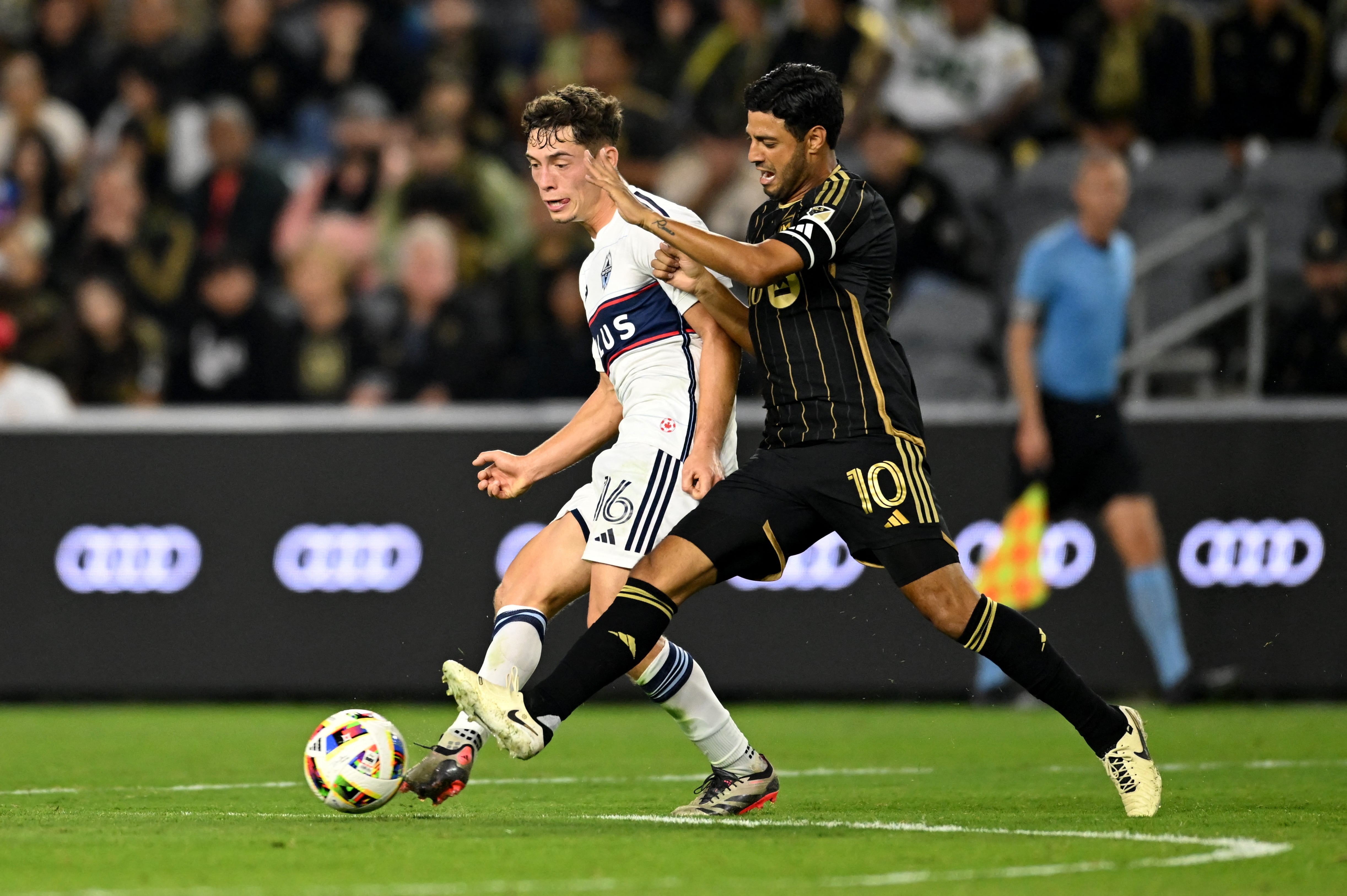 El exdelantero de la Selección Mexicana fue un pilar fundamental para que el LAFC se convirtiera en uno de los mejores equipos de la MLS. (Credit: Jonathan Hui-Imagn Images)