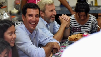 Iván Kerr, junto a Rogelio