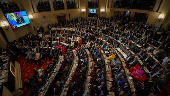 Oposición celebró el colapso de