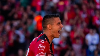 Uroš Đurđević a una firma