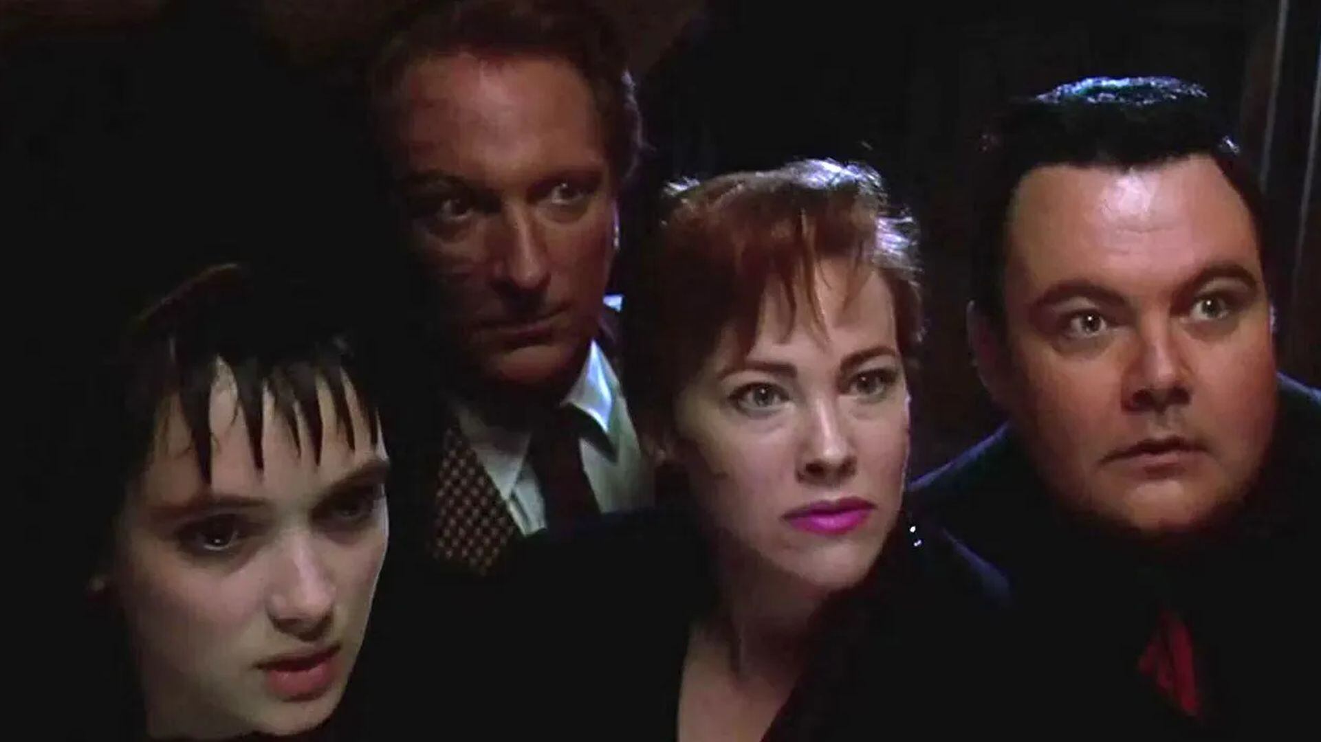 Jeffrey Jones, intérprete de Charles Deetz en