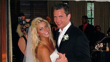 Desapareció en su luna de