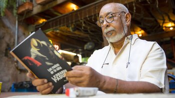 El escritor cubano Leonardo Padura