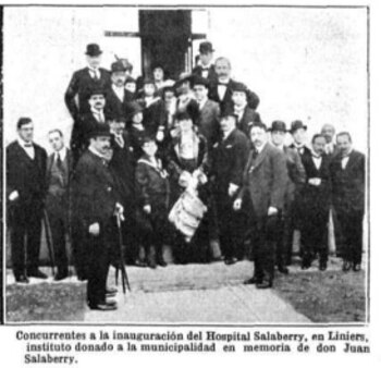 Acto de inauguración del hospital