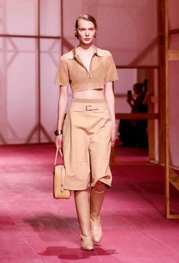 Se pueden usar camisetas infantiles