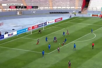 Christofer Gonzáles casi marca un