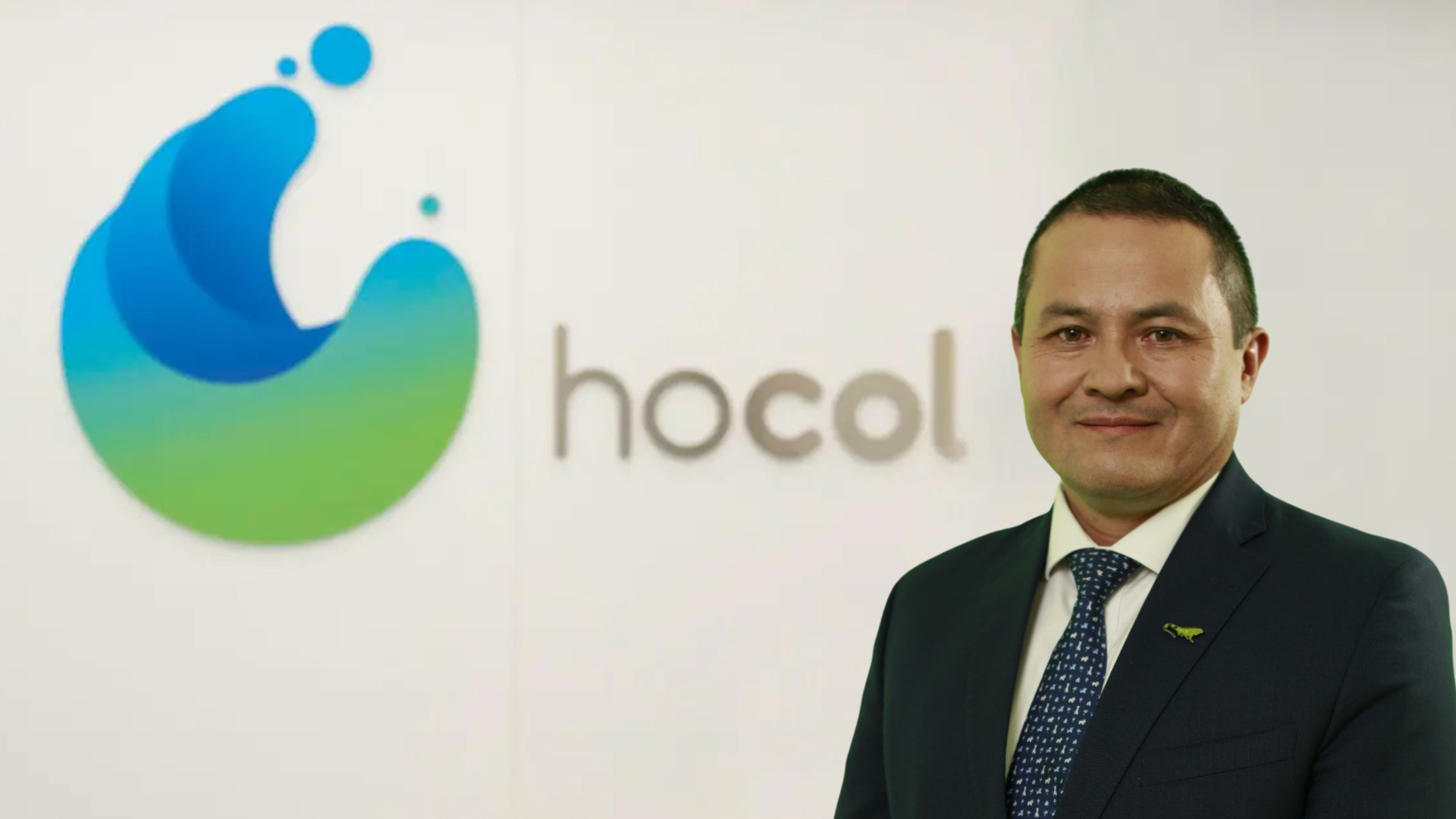 David Riaño negó haber invitado a Óscar Isaza a participar en el proceso de contratación de la Regasificadora del Pacífico. - crédito Hocol y David Alfredo Riaño Alarcón/LinkedIn