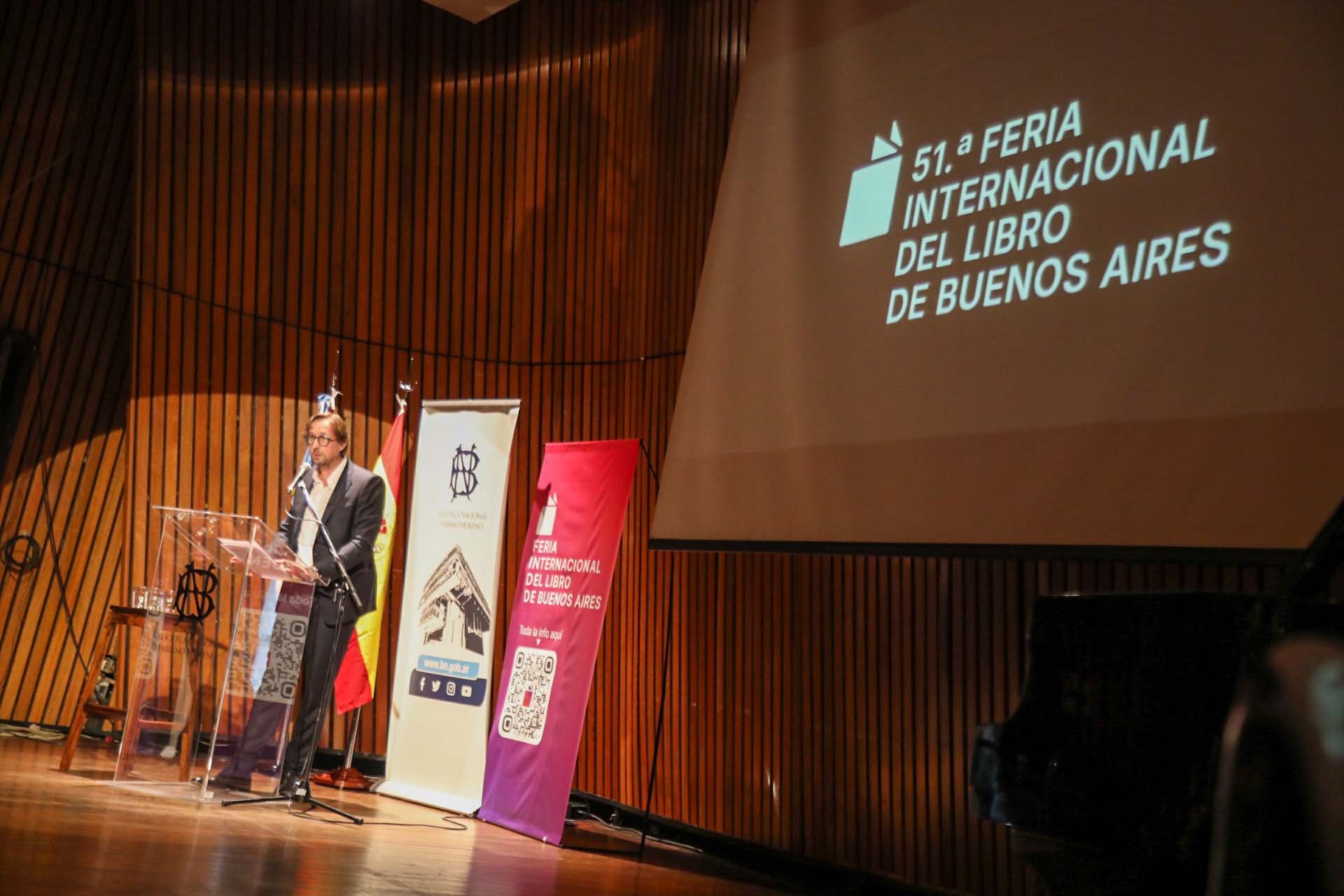 Christian Rainone, presidente de la Fundación El Libro, contó que más del 70% de los visitantes de la feria adquiere al menos un ejemplar durante su visita.