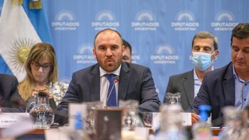 Martín Guzmán (Adrian Escandar)