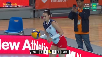 Aixa Vigil fue pifiada por