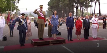La princesa Leonor demuestra su valía como futura capitana general de los ejércitos en su debut en el Día de las Fuerzas Armadas (RTVE)
