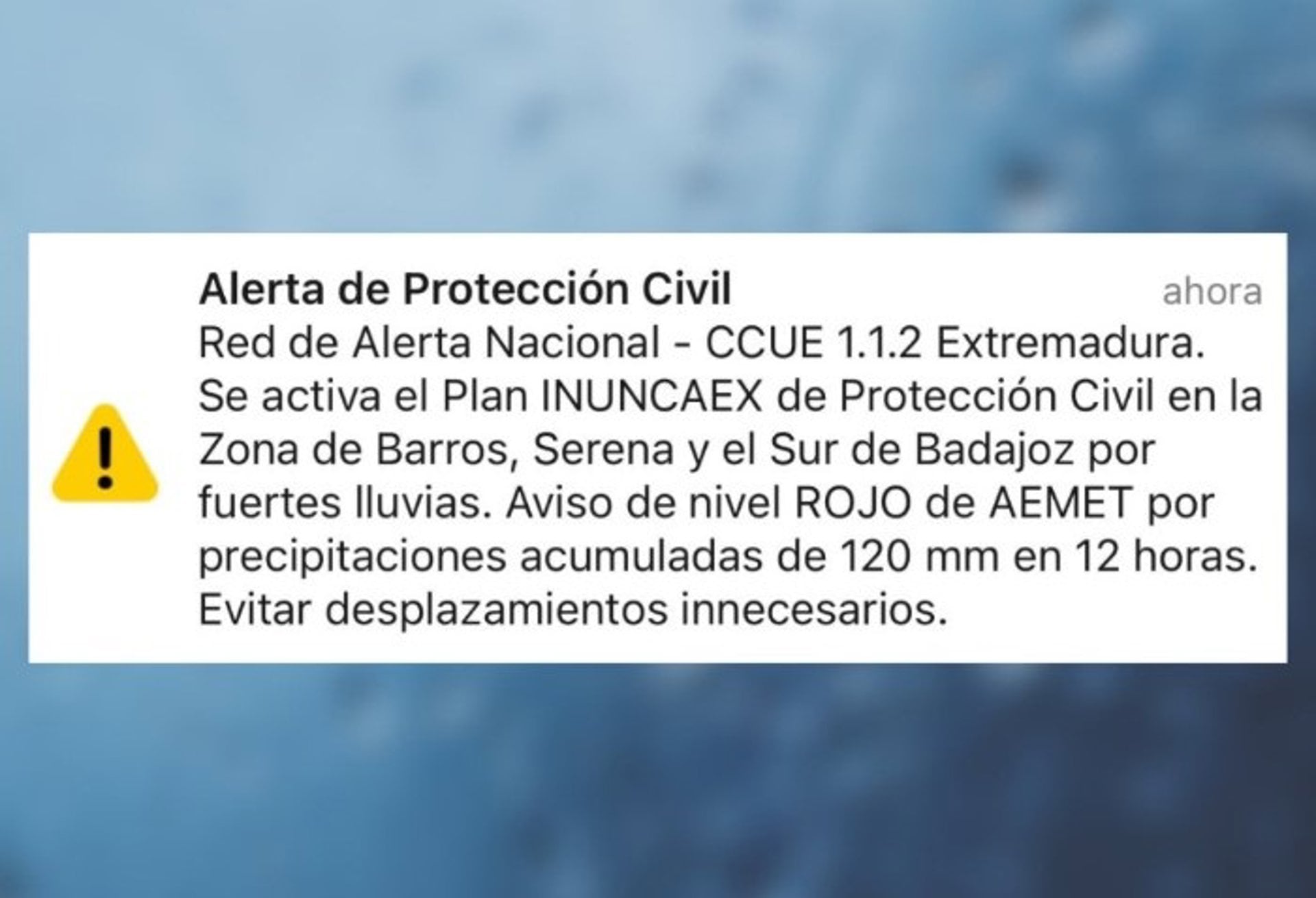 04/10/2026 Mensaje de Es-Alert que la Junta de Extremadura ha remitido este domingo, 4 de octubre de 2026, a las zonas de Barros, Serena y sur de Badajoz a consecuencia de las fuertes lluvias.SOCIEDAD ESPAÑA EUROPA EXTREMADURA AUTONOMÍASJUNTA DE EXTREMADURA