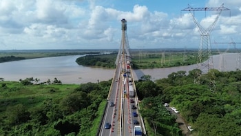 Puente Antonio Dovalí Jaime en