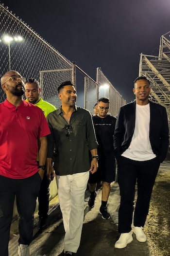 Radamel Falcao y Fredy Guarín fueron invitados especiales al Derbi Chorrerano entre San Francisco y CAI, disputado en el estadio Agustín “Muquita” Sánchez. Tomada de Instagram