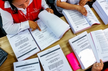 Descalificaciones, empates y empresas vinculadas: