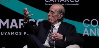 Ricardo Arriazu en la convención de Camarco