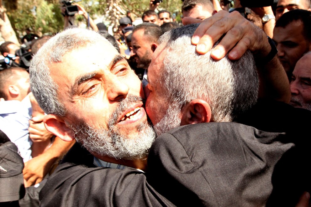 TSTAXRQKUSJ575UXB722OHQ3FA