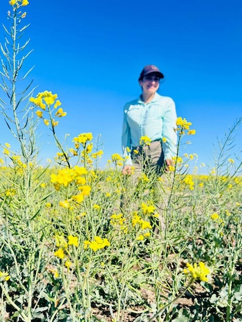 Emiliana Solís, en un lote