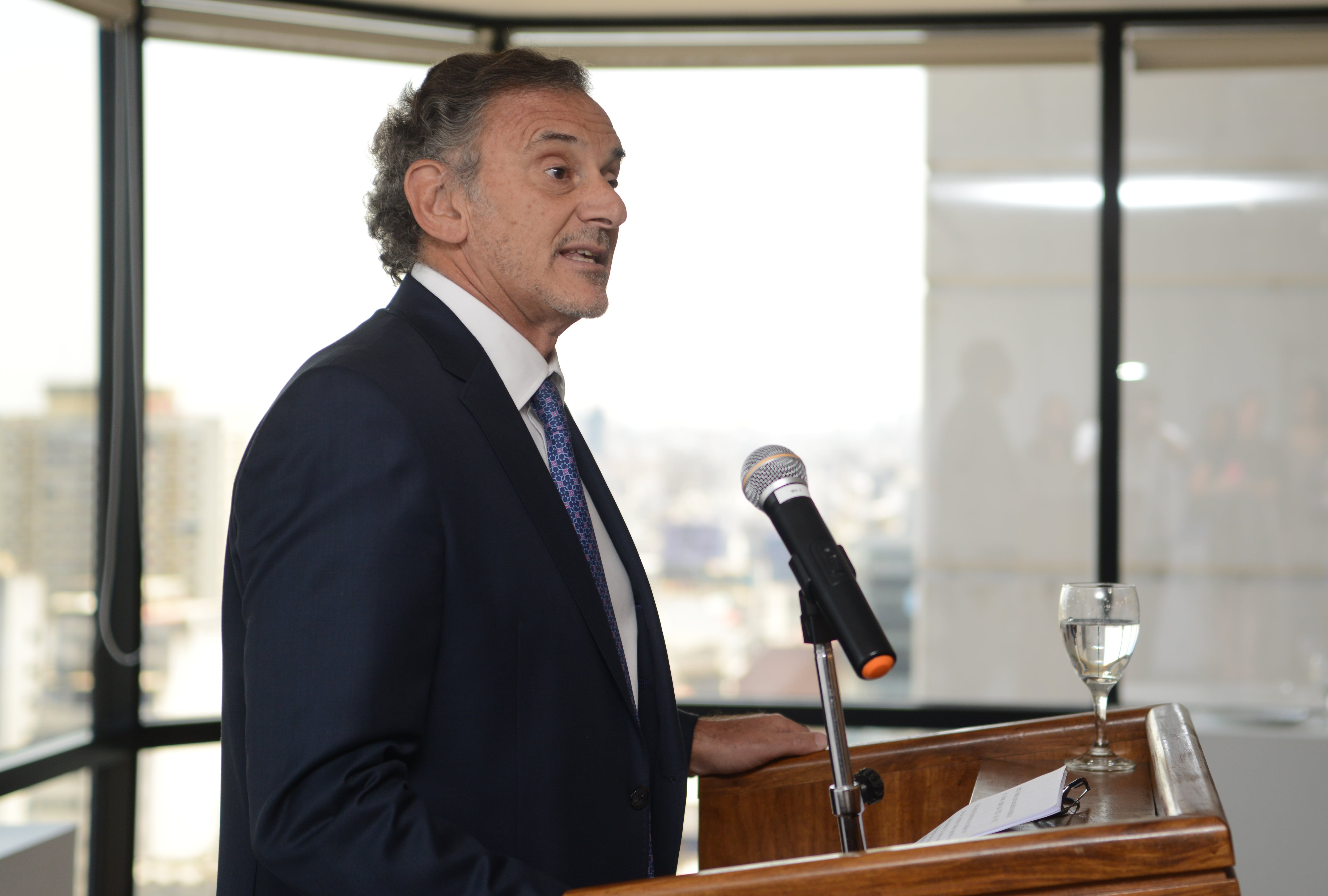 El presidente de la Asociación de Bancos de la Argentina (ABA), Claudio Cesario