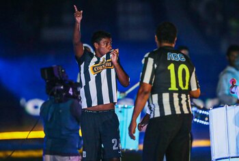 Miguel Araujo quería seguir jugando