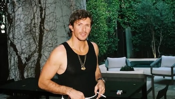 Hallan muerto a Jake Hall, estrella de la TV británica, después de una noche de fiesta en España