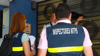 Gobierno de El Salvador desplegará 700 inspectores para verificar derechos laborales durante las fiestas agostinas
