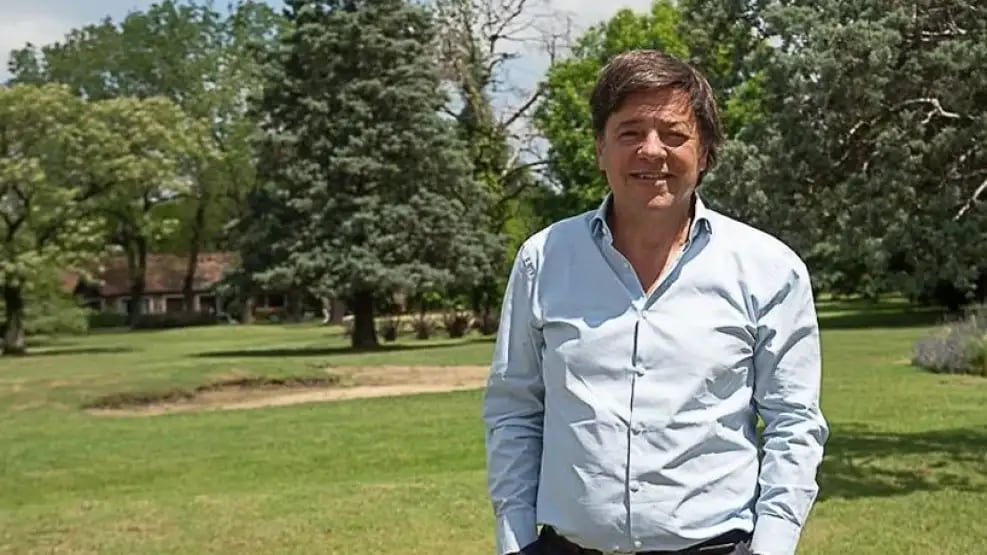El empresario rosarino tiene 64 años y ya se encuentra fuera de peligro