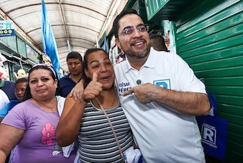 César Pérez Barriga, que asumió el cargo de alcalde provincial del Callao luego de la renuncia de Pedro Spadaro, es el virtual burgomaestre con más del 55 % de los votos, según conteo de la ONPE al 97.655 %.