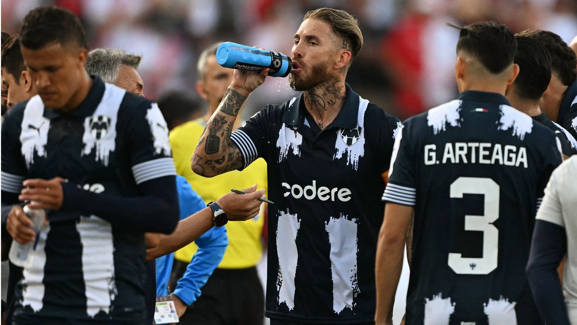 Sergio Ramos es el líder de Rayados de Monterrey, al que llevó a octavos del Mundial de Clubes - crédito YURI CORTEZ / AFP