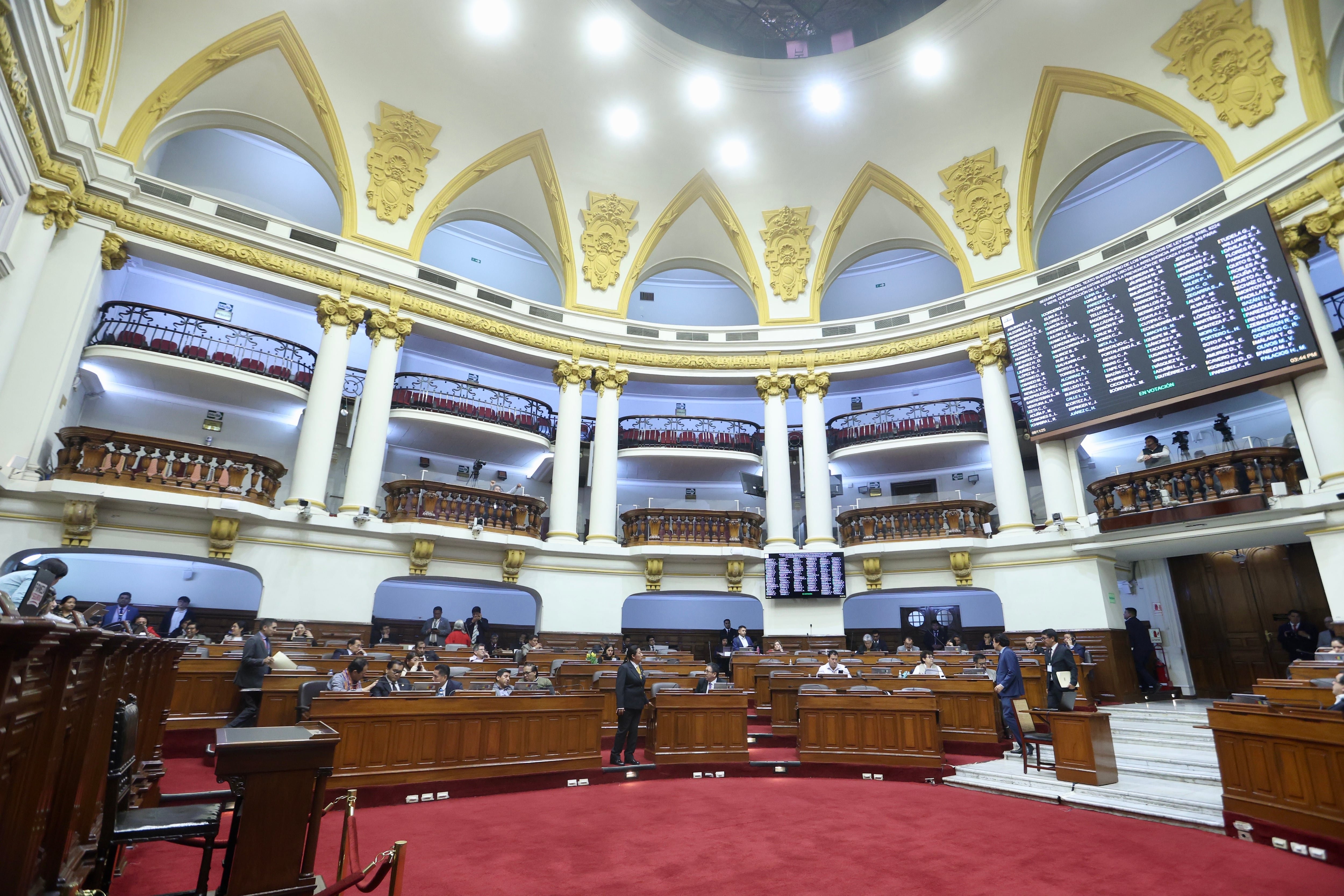 Congreso bicameral oficializa reforma que elimina el transfuguismo y nuevas bancadas