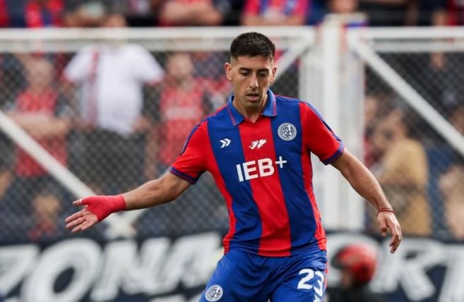 Gastón Hernández es el referente de San Lorenzo que busca Boca