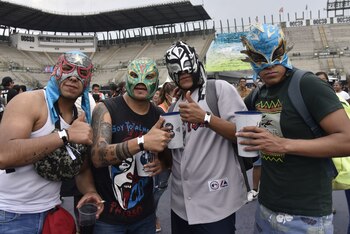 Miles de personas acudieron el