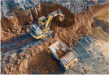 Entre 2021 y 2026, Nicaragua entregó permisos de explotación minera en más del 8,5% de su territorio nacional a empresas chinas según Fundación del Río. (Cortesía: Shutterstock)