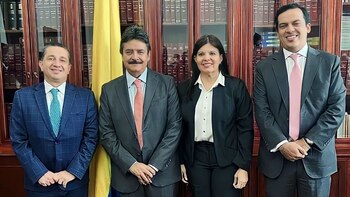 Carlos Julio González tomó posesión