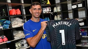 Dibu Martínez Dorsal 1 Chelsea