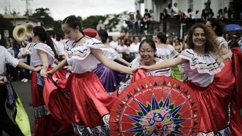 Costa Rica y México debutan
