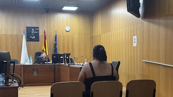 Suspendido el juicio contra una madre acusada de agredir a sus hijas en Orense al estar una en paradero desconocido