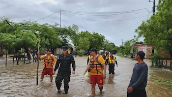 Más de 60 mil metros cúbicos de desechos han sido removidos de quebradas. Trabajos preventivos buscan reducir riesgos durante la temporada lluviosa. (Foto: COPECO)
