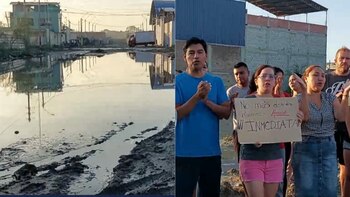Vecinos protestan porque las autoridades no han acudido a limpiar las calles inundadas. (Captura)