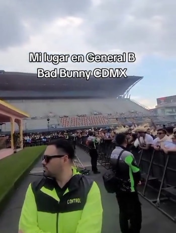 Los fans rodean "La Casita"