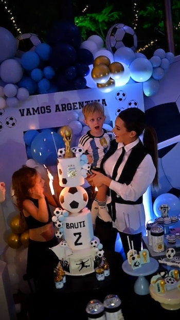 El divertido cumpleaños mundialista de