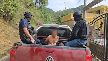 El Comando Antisecuestros de la PNC ha intensificado operativos, con liberaciones y detenciones en Nentón, Huehuetenango, y Bosques de San Nicolás, Mixco./(PNC de Guatemala)