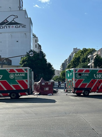 Tragedia en Año Nuevo: dos personas murieron luego de chocar contra un colectivo en Palermo - Image 2