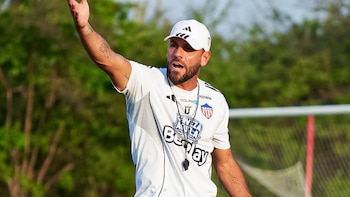 Sebastián Viera tiene claro cómo sacar a Junior de Barranquilla del último lugar: “Tenemos que ganar nueve partidos”